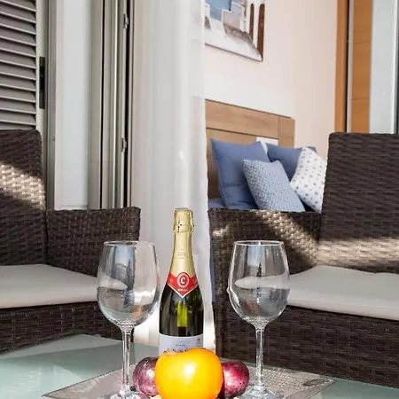 Melior-1 Apartment *