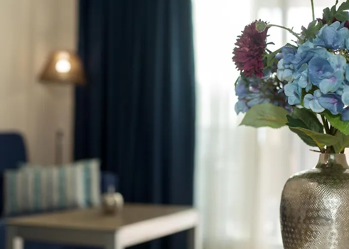 Melior-1 Апартаменти *